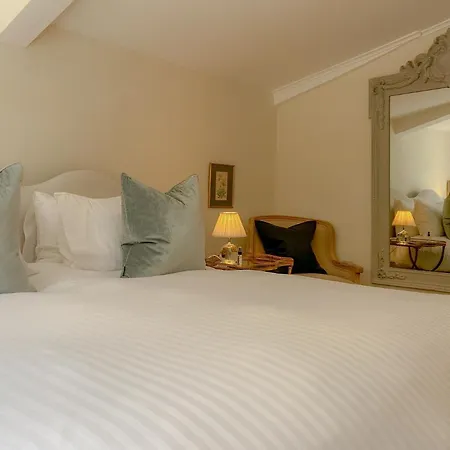 住宿加早餐酒店 格鲁夫之家住宿加早餐旅馆 莱伯恩