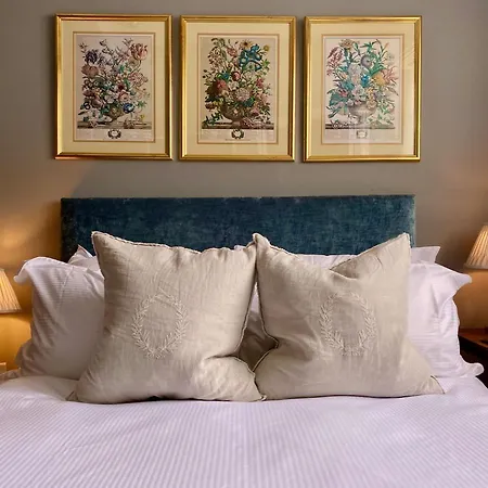 格鲁夫之家住宿加早餐旅馆 4*