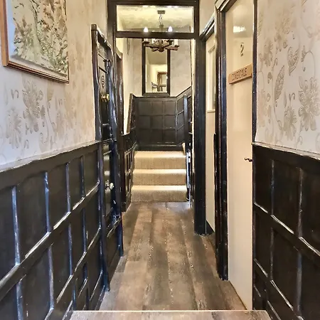 格鲁夫之家住宿加早餐旅馆