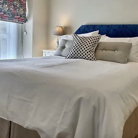 住宿加早餐酒店 格鲁夫之家住宿加早餐旅馆 4*