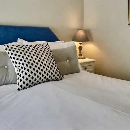 格鲁夫之家住宿加早餐旅馆 住宿加早餐酒店