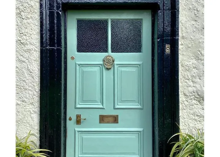 Bed & Breakfast Grove House 4*