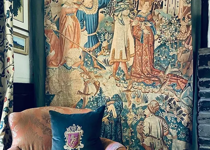 Bed & Breakfast Grove House