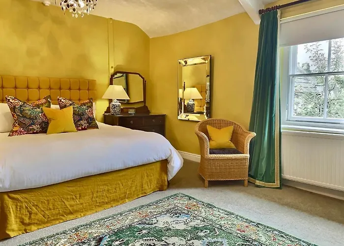 Grove House Bed & Breakfast