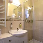 Grove House Bed and Breakfast Leyburn