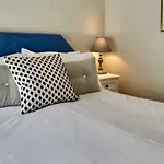 Grove House Bed and Breakfast