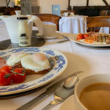 Grove House Couette-café