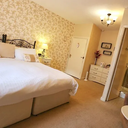 Couette-café Grove House 4*